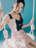 Red Velvet: Bloom (Joy Version Version) (incl. Photobook + Trading Card) - CD